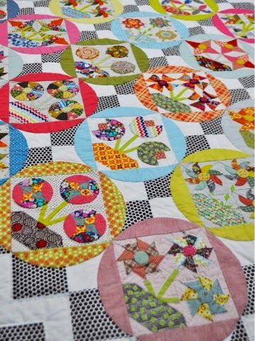 Jen Kingwell Designs Flower Quilt Patterns, Flowers Quilt, Jen Kingwell, Electric Quilt, Hexie Quilt, Quilt Modernen, Circle Quilts, Flower Quilts, Sampler Quilts