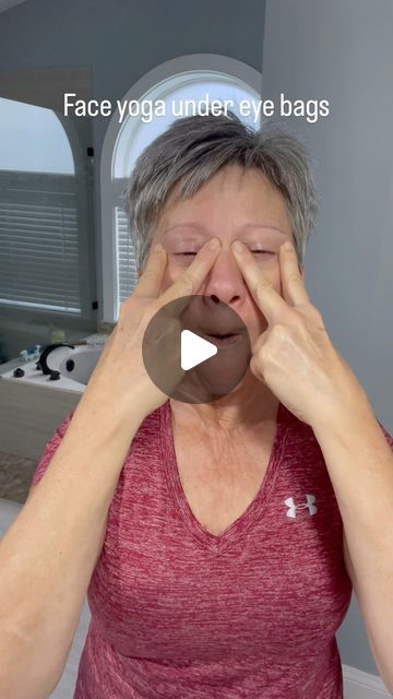 Nicholle Roberson - FACEit on Instagram: "This exercise works great to improve the health and strength of the eyes. It can lessen under eye bags help you to learn to express without using your forehead. #FACEit #FACEitjax #nikkisquicktips #undereyebags #faceyoga #foreheadlines" Undereye Exercises, Eye Exercises, Under Eye Bags, Face Yoga, Eye Bags, To Learn, It Works, Yoga, Canning