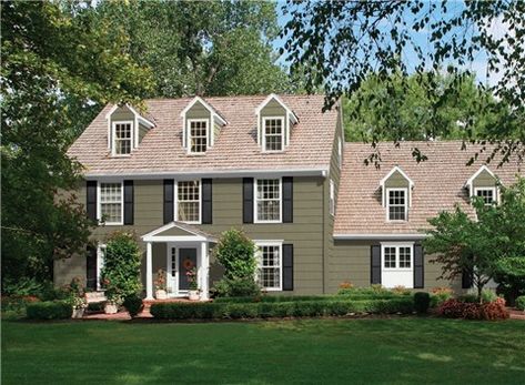 Look at the paint color combination I created with Benjamin Moore. Via @benjamin_moore. Body: Sussex Green HC-109; Trim: Wedding Veil 2125-70; Shutters: Black Tar 2126-10; Door: Black Tar 2126-10. Black Tar, Wood Shutters Exterior, Best Exterior House Paint, Exterior Color Combinations, Benjamin Moore Exterior, Navy Houses, Color Combinations Home, Best Exterior Paint, House Paint Color Combination