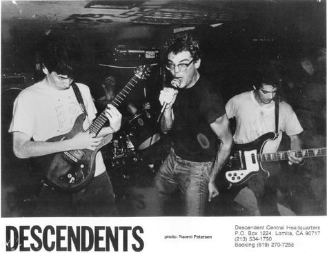 >Descendents – Live Mabuhay Gardens, San Francisco-California [Bootleg]… Promo Flyer, Punk Rock Bands, Hardcore Punk, Punk Music, I'm With The Band, Punk Bands, Music Photo, Pop Punk, Post Punk