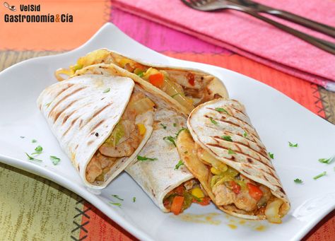 15 recetas con tortillas mexicanas, tortillas de maíz, tortillas de trigo… delicias para todos los días Frijoles Refritos, Tortillas, Food Hacks, Tacos, Food And Drink, Ethnic Recipes