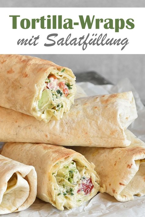 Tortilla Wraps mit Salatfüllung, Eisbergsalat, Avocado und Paprika mit einer leckeren Salatsoße, wird nicht matschig, kann man gut vorbereiten, z.B. Thermomix, Picknick Rezept, Lunchbox Rezept, Schulsnacks, Snacks für Autofahrten Gyro Wrap, Avocado Wrap, Low Carb Wraps, Snack Wrap, Food Advice, Party Finger Foods, Tortilla Wraps, Low Fat Recipes, Wrap Sandwiches