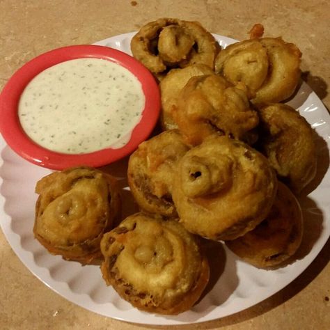 Fried Mushrooms Batter, Battered Mushrooms, Deep Fried Mushrooms, Fried Mushroom Recipes, Best Pie Crust Recipe, Waffle Cone Recipe, Best Apple Crisp Recipe, Portobello Mushroom Recipes, Cooking Pork Chops