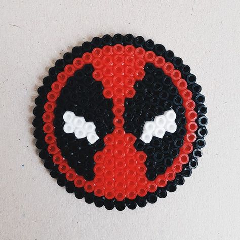 Coaster Hama Beads, Marvel Beads Pattern, Deadpool Perler Beads Pattern, Perler Coasters Pattern, Deadpool Perler Beads, Perler Beads Marvel, Marvel Perler Bead Patterns, Marvel Perler Beads, Coaster Perler Beads