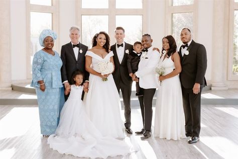 Classic Wedding, Wedding themes, Family Photos, Wedding Photos, Wedding Photography, Wedding Outfits, Bridesmaid, Groomsmen Family Photos Black People, Wedding Outfits Bridesmaid, Family Photos Wedding, Bridesmaid Groomsmen, Family Wedding Photos, Photos Inspo, Beautiful Wedding Photos, True Love Stories, Interracial Couples