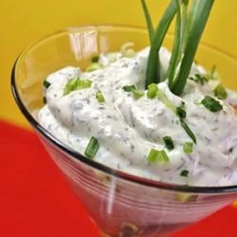 Vegetable Dill Dip Dill Dip With Beau Monde, Dill Dip Recipes, Sour Cream Dip, Dill Dip, Vegetable Dip, Cream Dip, 5 Ingredient Dinners, Snack Dip, Passover Recipes