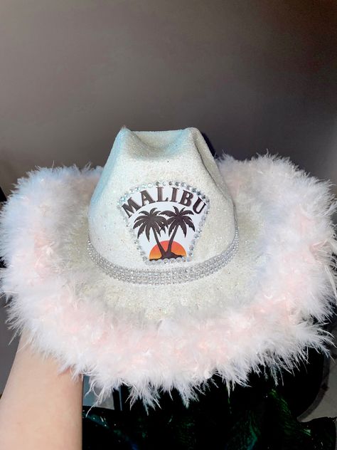 White Diy Cowboy Hat, Malibu Hat Diy, Malibu Rum Halloween Costume, Casamigos Halloween Costume, Malibu Rum Cowboy Hat, Malibu Alcohol Costume, Malibu Rum Costume, Alc Cowboy Hats, White Claw Halloween Costumes