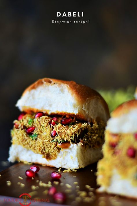 Dabeli Recipe-Indian Street Food | How to Make Kutchi Dabeli At Home | Step-By-Step Dabeli Recipe. - Foodies Terminal Dabeli Recipe, Desi Street Food, Tamarind Chutney, Indian Street Food, Evening Snacks, Chutney Recipes, Food Cravings, Street Food, Indian Food Recipes