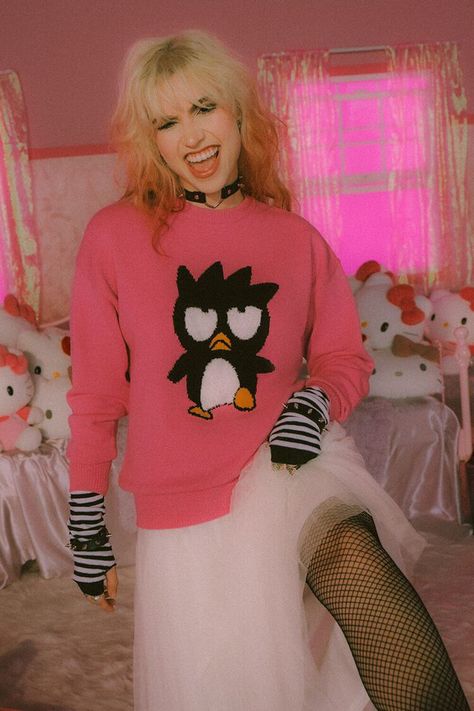 Hello Kitty Fit, Hello Kitty Forever 21, Sanrio Clothes, Fit Boy, Hello Kitty Friends, Badtz Maru, Berry Ave, Scarf Casual, Hello Kitty Collection