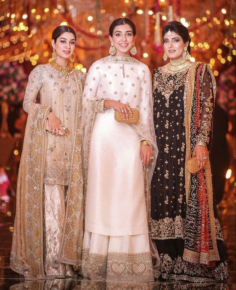 Nikah Guest Dress Pakistani, Pakistani Cape Dresses, Pakistan Outfits, Nikah Video, Unique Dress Styles, Nikkah Brides, Sufi Night, White Salwar, Bunto Kazmi