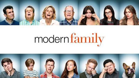 POLL : What did you think of Modern Family - Double Episode Series Finale? Modern Family Poster, Modern Family Episodes, Modern Family Tv Show, Finding Carter, Famous In Love, Emily Vancamp, Julie Bowen, Jim Parsons, David Schwimmer