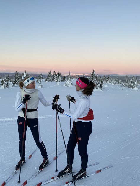 Xc Skiing Aesthetic, Nordic Skiing Aesthetic, Cross Country Skiing Aesthetic, Cross Country Skiing Outfit, Ski Europe, Xc Skiing, Snowboarding Aesthetic, Ski Pack, Ski Pictures