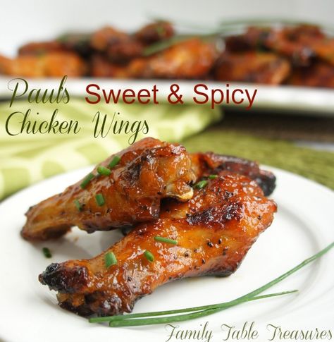 Football season has arrived in full force. Fantasy teams have been chosen and all that’s left to do is plan your weekly football menu. What’s your favorite football party food? If you said wings then you’re going to love todays recipe for {Paul’s} Sweet and Spicy Chicken Wings! One of the best parts about football … Sweet And Spicy Chicken Wings, Spicy Chicken Wings, Honey Barbecue Sauce, Sweet And Spicy Chicken, Honey Barbecue, Sriracha Chicken, Football Party Food, Family Table, Great Appetizers