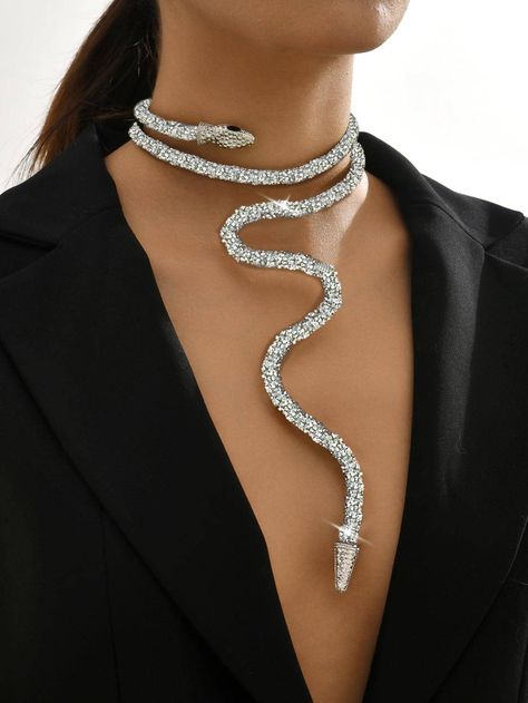 1pc Glamorous Funky Rhinestone Decor Snake Design Choker For Women For PartyI discovered amazing products on SHEIN.com, come check them out! Snake Jewelry Aesthetic, Extraordinary Women, Snake Jewelry, Miami Art, Long Necklaces, Artist Aesthetic, Snake Necklace, Snake Design, Rhinestone Decor