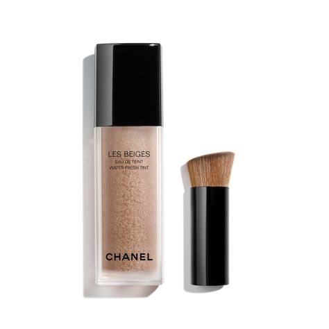 Chanel Foundation, Natural Eyeshadow Palette, Perfume Chanel, Chanel Les Beiges, Maybelline Superstay, Chanel Couture, Chanel Beauty, Couture Mode, Too Faced Foundation