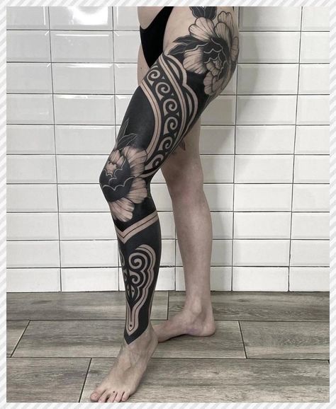 Trible Tattoos For Women Design, Blackwork Tattoo Leg Sleeve, Blackout Tattoo Leg, Chest Tattoo Designs Female, Blast Over Tattoo, Geometric Tattoo Leg, Tattoo House, Japanese Leg Tattoo, Ethnic Tattoo