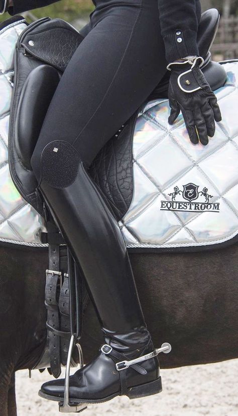 Black Equestrian Outfit, Horse Riding Boots Aesthetic, Dressage Boots, Equestrian Outfit, Horse Riding Boots, Equestrian Helmets, Riding Clothes, Equestrian Helmet, English Riding