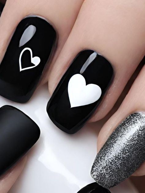 55+ Chic Black Valentine Nail Designs and Ideas Red Black Valentine Nails, Black And White Valentines Nails, Black And White Valentine Nails, Valentine Nails Black, Black Nails With Hearts, Black Valentine’s Day Nails, Black Heart Nail Designs, Black Valentine Nails, Nails Acrylic Korean