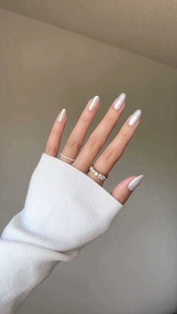 Alison • nailsbyalsn on Instagram: "a quick tutorial on how i did these pearly nails 🦪✨ Using @gelcare.official Coconut Milk Top Coat Gel Touch Up Wipes Pro LED Lamp Using @lovelecente Double Trouble Chrome Powder Rings from @treasurebox.jewelry ——————— #pearl #nailinspo #chromenails #tutorial #diynails #nailinspo #gelnails" Coconut Chrome Nails, Oyster Chrome Nails, Coconut Milk Nails, Milk Chrome Nails, Pearl Dip Powder Nails, Pearl Powder Nails, Oyster Nails, Pearly Nails, White Gel Nails