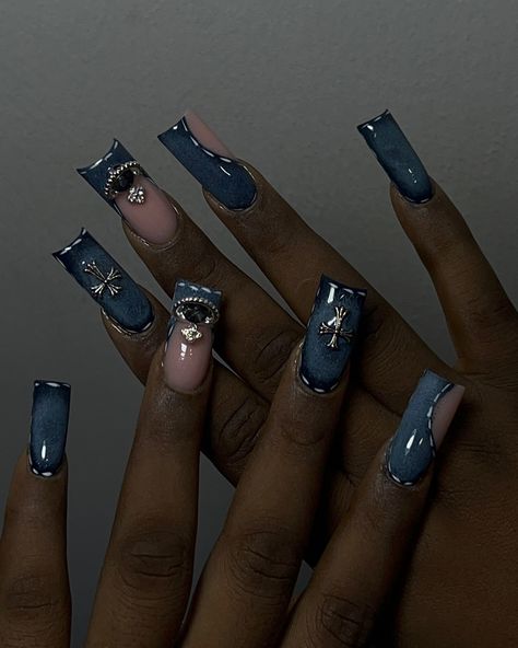 DENIM STYLE 💅🏾💅🏾 #nailsnailsnails #denimnails #ducknails #nailcreative #nailsaloninogba #denimnailinspo #ogbanails #explore #nailinspo Chrome Nails Silver, Blue Coffin Nails, Long Square Nails, Duck Nails, Square Nail Designs, Winter Nails Acrylic, Cute Acrylic Nail Designs, Long Acrylic Nails Coffin, Long Square Acrylic Nails