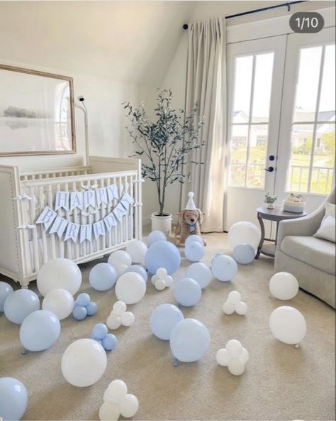 Airplane Baby Shower Theme, Welcome Home Decorations, Baby Birthday Photoshoot, Baby Boy Decorations, Birthday Morning, Disneyland Birthday, Airplane Baby Shower, Boys First Birthday Party Ideas, 1st Birthday Photos