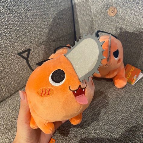 chainsaw man manga csm pochita denji power aki hayakawa makima angel devil kishibe anime keychain aesthetic cute plush Pochita Plush, Diy Plush Dolls, Plushies Cute, Star Clothing, Plush Pattern, Cute Stuffed Animals, Cute Plush, Chainsaw Man, Cool Items