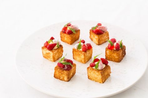 These sweet canapés combine lusciously creamy cheesecake with crisp toasted brioche and wild strawberries. Cherry Bread, Canapes Recipes, Great British Chefs, Honey Recipes, Wild Strawberries, Bread Cake, Creamy Cheesecake, Event Food, Great British