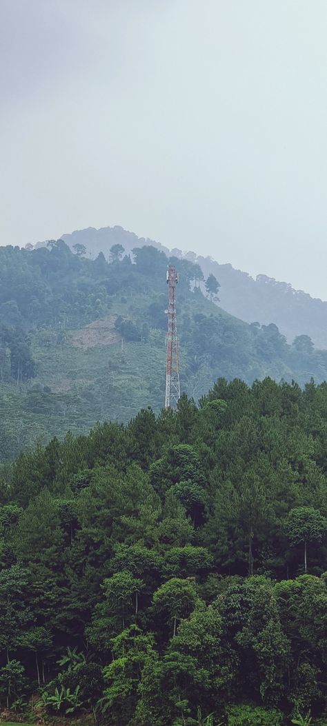 Radio Tower Aesthetic, Fallout Character, Radio Tower, Delta Green, Green Inspo, Power Tower, Cell Tower, Media Planning, 1000 Years