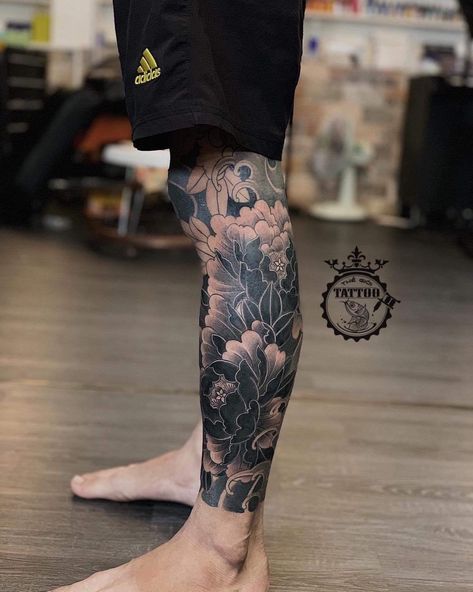 Calf Sleeve Tattoo Men Japanese, Full Calf Tattoo Men, Irezumi Tattoos Leg, Tattoo Calf Sleeve, Japan Tattoo Leg, Tattoo Front Leg, Japanese Leg Tattoo Men, Full Leg Tattoo Men Japanese, Japanese Calf Tattoo Men