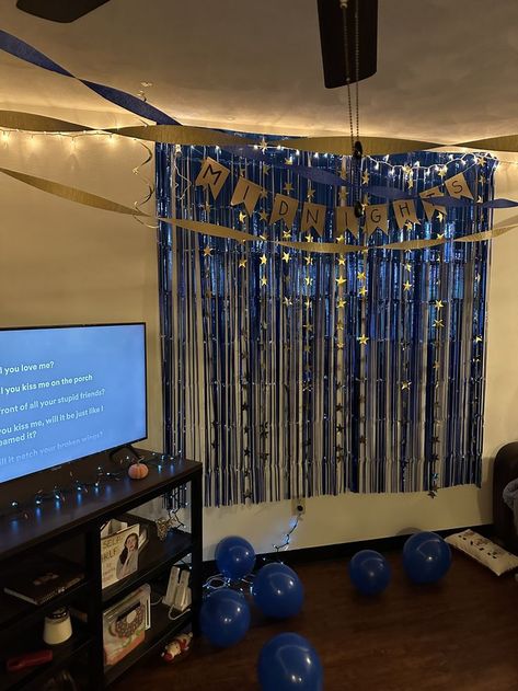 Aesthetic Party Decorations Diy, Party Decoration Ideas Aesthetic, Midnights Party Aesthetic, Midnights Taylor Swift Aesthetic Party, Midnights Themed Birthday Taylor, Taylor Swift Midnight Party Ideas, Taylor Swift Midnights Party Theme, Taylor Themed Birthday Party, Taylor Bday Party