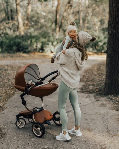 Newborn Goals, Baby Bump Pictures, Bump Pictures, Baby Stroller, Teenager Outfits, Baby Set, Future Family