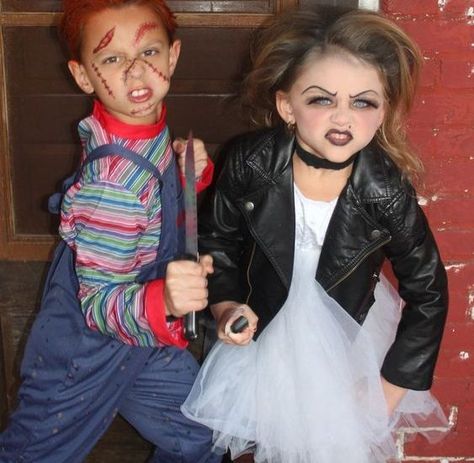 Bride Of Chucky Halloween, Chucky Halloween Costume, Sister Halloween Costumes, Bride Of Chucky Costume, Sibling Halloween Costumes, Sister Costumes, Sibling Costume, Chucky Costume, Chucky Halloween