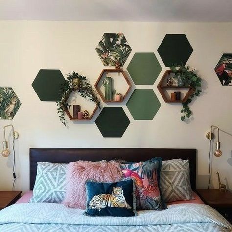 Hexagon Shelves, Interior Vintage, Wood Shelf, Dream House Decor, Design Case, Home Decor Bedroom, House Inspiration, Bedroom Makeover, Bedroom Wall