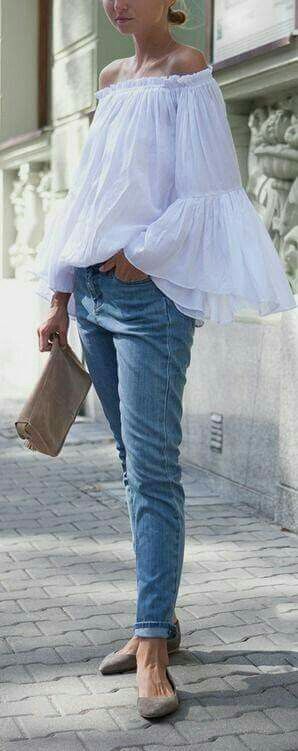 Beautiful Spanish blouse Street Mode, Mode Hippie, Mode Boho, Moda Vintage, Mode Inspo, Estilo Boho, Mode Inspiration, Look Chic, White Top