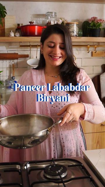 Veg Paneer Biryani, Panner Biryani Recipe, Veg Biryani Recipes, Paneer Lababdar Recipe, Biryani Recipe Vegetarian, Paneer Recipes Indian, Paneer Biryani Recipe, Veg Biryani Recipe, Paneer Lababdar