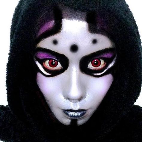 Darth Maul Inspired Makeup, Sith Lord Makeup, Sith Makeup Female, Ariana Grande Without Makeup, Female Sith Lords, Sith Makeup, Asajj Ventress Makeup, Sith Lord Cosplay, Star Wars Asajj Ventress