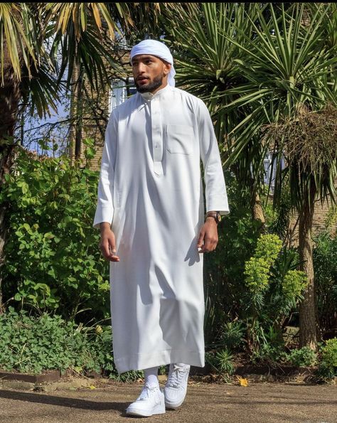 Muslim Men Clothing, Outfit Muslim, Muslim Outfit, Man Dress, Clothing Male, Hijab Wedding, Man Dressing Style, Muslim Men, Islamic Dress