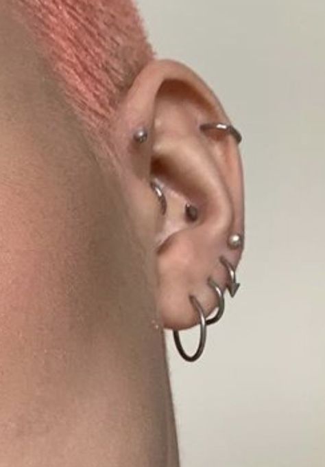 Five Lobe Piercings, Masculine Ear Piercings, Tattoos For Men Behind Ear, Tattoo Placement For Men, Simple Ear Tattoos, Men Ear Tattoo, Mens Ear Piercing Ideas, Small Ear Tattoos, Ear Piercings Men