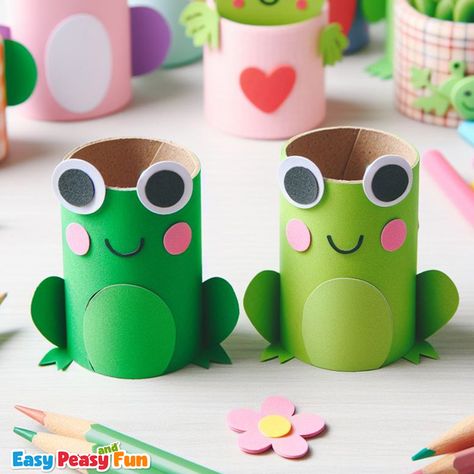 Toilet Paper Roll Frogs Craft Toilet Roll Frog, Toilet Paper Roll Frog, Frog Art And Craft, Toilet Roll Animals, Frog Crafts For Toddlers, Toilet Paper Roll Crafts For Kids, Toilet Roll Craft For Kids, Frog Crafts For Kids, Frogs Craft