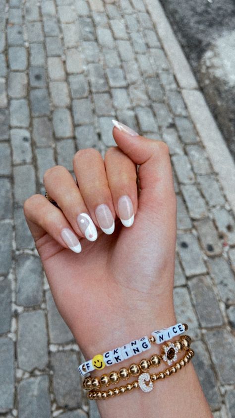 French Ying Yang Nails, French Tip Nails Accent Nail, Ying Yang French Tip Nails, White French Tip With Accent Nail, Red Ying Yang Nails, French Nails With Accent Nail, Yin Yang Nails Acrylics, Ting Yang Nails, White Ying Yang Nails