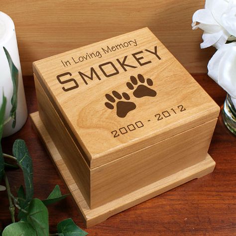 This Engraved Pet Memorial Wooden Urn Box measures 5 34” x 5 34” x 3 ¾”.  FREE PERSONALIZATION. Pet Christmas Ornaments, Wooden Pet Urn, Dog Cremation, Pet Memorial Ideas, Pet Caskets, Pet Cremation Urns, Pet Cemetery, Dog Urns, Cat Urns