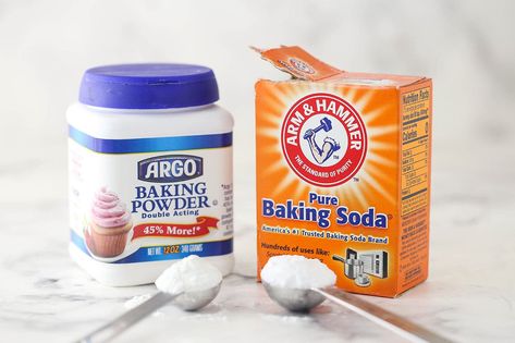 Baking Soda Substitute, What Is Baking Soda, Leavening Agents, Baking Powder Substitute, Life Love And Sugar, Cheesecake Frosting, Cooking Substitutions, Baking Soda And Lemon, Baking Hacks