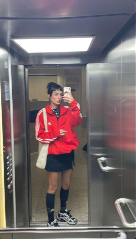 Red Adidas Jacket Outfit, Striped Jacket Outfit, Adidas Jacket Outfit, Red Adidas Jacket, Queer Fashion, Jacket Outfit, Striped Jacket, Red Adidas, Outfit Summer