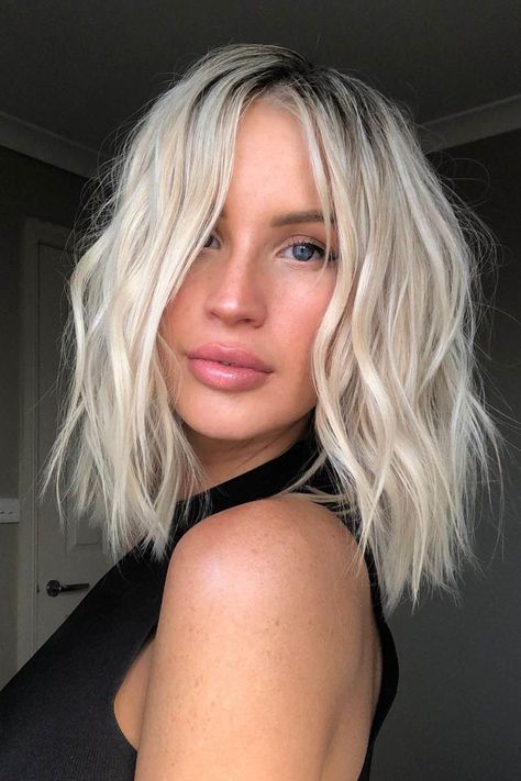 Short Hair Beachy Waves, Short Beachy Hair, Hair Half Updo, Beachy Waves Short Hair, Hair Beachy Waves, Short Beach Hair, Waves For Short Hair, Curl Short Hair, Beach Waves Hair