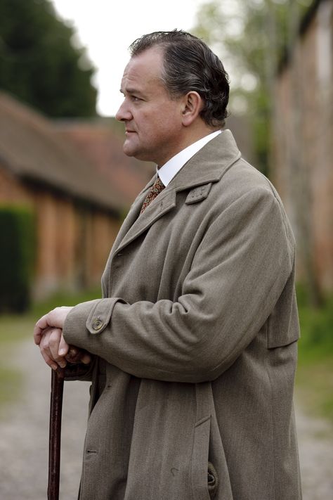 Downton Abbey - Robert Crawley Lord Grantham, Robert Crawley, Downton Abbey Series, Hugh Bonneville, Dowager Countess, Edwardian Era, Downton Abbey