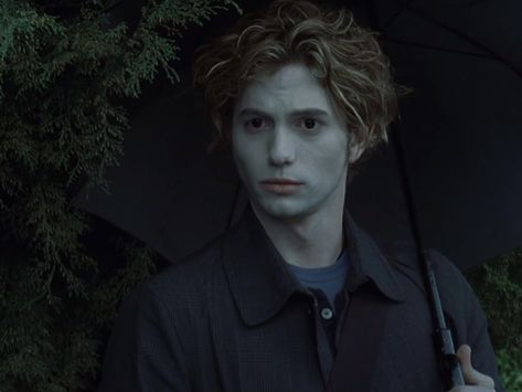 Jasper Twilight, Twilight Facts, Twilight Poster, Jasper Hale, Jackson Rathbone, Stephanie Meyers, Hot Vampires, Twilight Film, Twilight Pictures