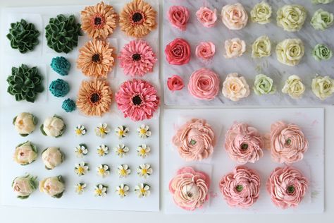 Flower Box Cake, Wood Flower Box, Flower Basket Cake, Flower Cake Decorations, Cake Centerpieces, Gerbera Flower, Icing Flowers, Wafer Paper, Bakery Shop