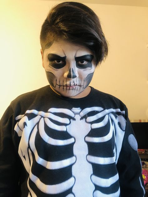 Skeleton Makeup Boy, Skeleton Makeup Easy, Skeleton Makeup, Makeup Easy, Skeleton, Halloween, Makeup, Make Up