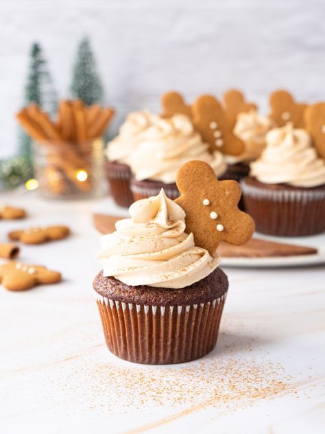 Gingerbread Latte Cupcakes - Creme de Lacombe Gingerbread Latte Cupcakes, Chocolate Peppermint Cupcakes, Cinnamon Frosting, Christmas Cupcakes Recipes, Gingerbread Cupcakes, Ginger Molasses Cookies, Gingerbread Latte, Cupcake Flavors, Tree Cakes