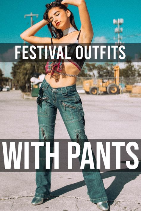 You are thinking "pants" for your next festival clothing and you are not sure what to do? We got you! Festival Pants Outfit, Bass Rave Outfits, Festival Outfits Pants, Rave Pants Outfits, Festival Outfit Pants, Jeans Festival Outfit, Modest Rave Outfits, Outdoor Festival Outfit, Music Festival Outfits Casual